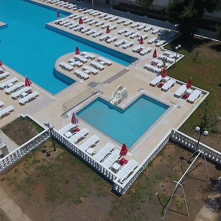 Kocer Club Family Apartment
