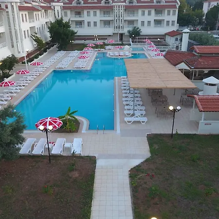 Kocer Club Family Apartment Marmaris